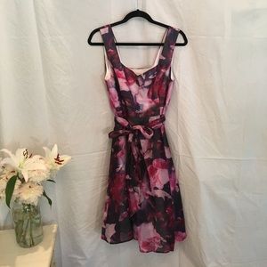 Women’s PHASE EIGHT floral purple dress sz 16